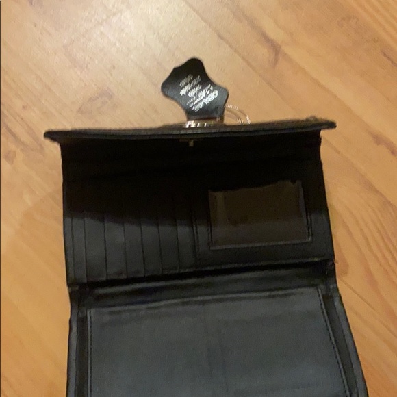 Wallet - Picture 2 of 2